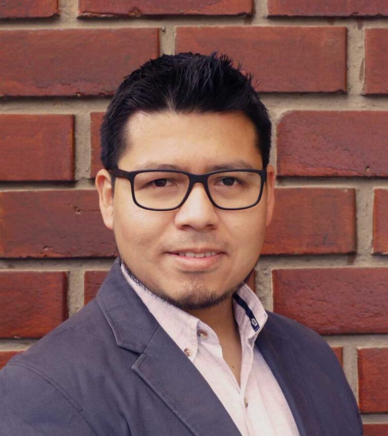 Ing-Geógrafo-Guillermo-Vásquez-Saneamiento-físico-legal Perú