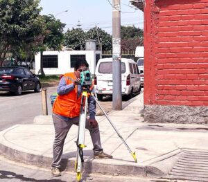 Acumulacion-de-lotes-y-Declaratoria-de-fabrica-inscripcion-en-Registros-Publicos-familia-Razzetto-Puente-Piedra-Peru-2024-Veliz-y-Asociados-5